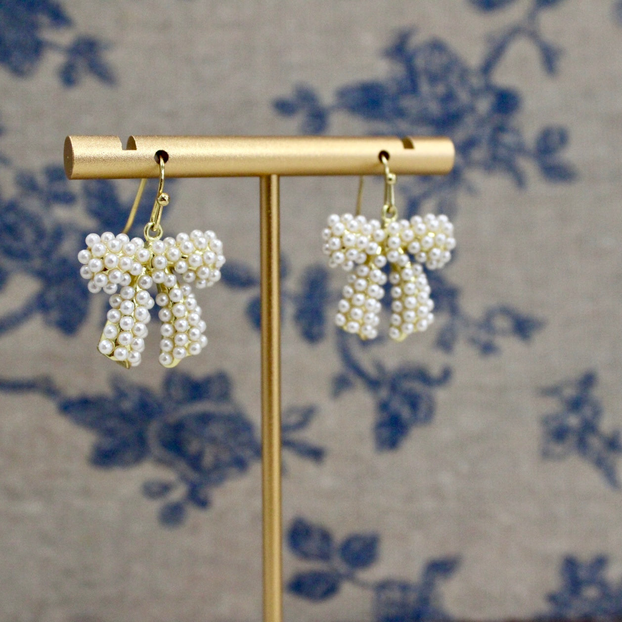 Charlotte Pearl Earrings