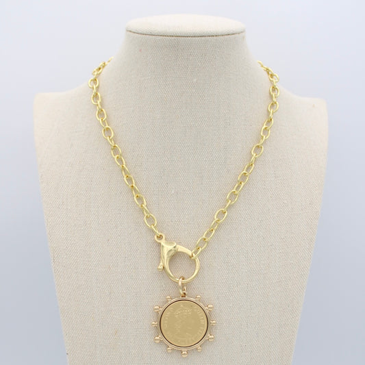 Queen Elizabeth Gold Chain Necklace