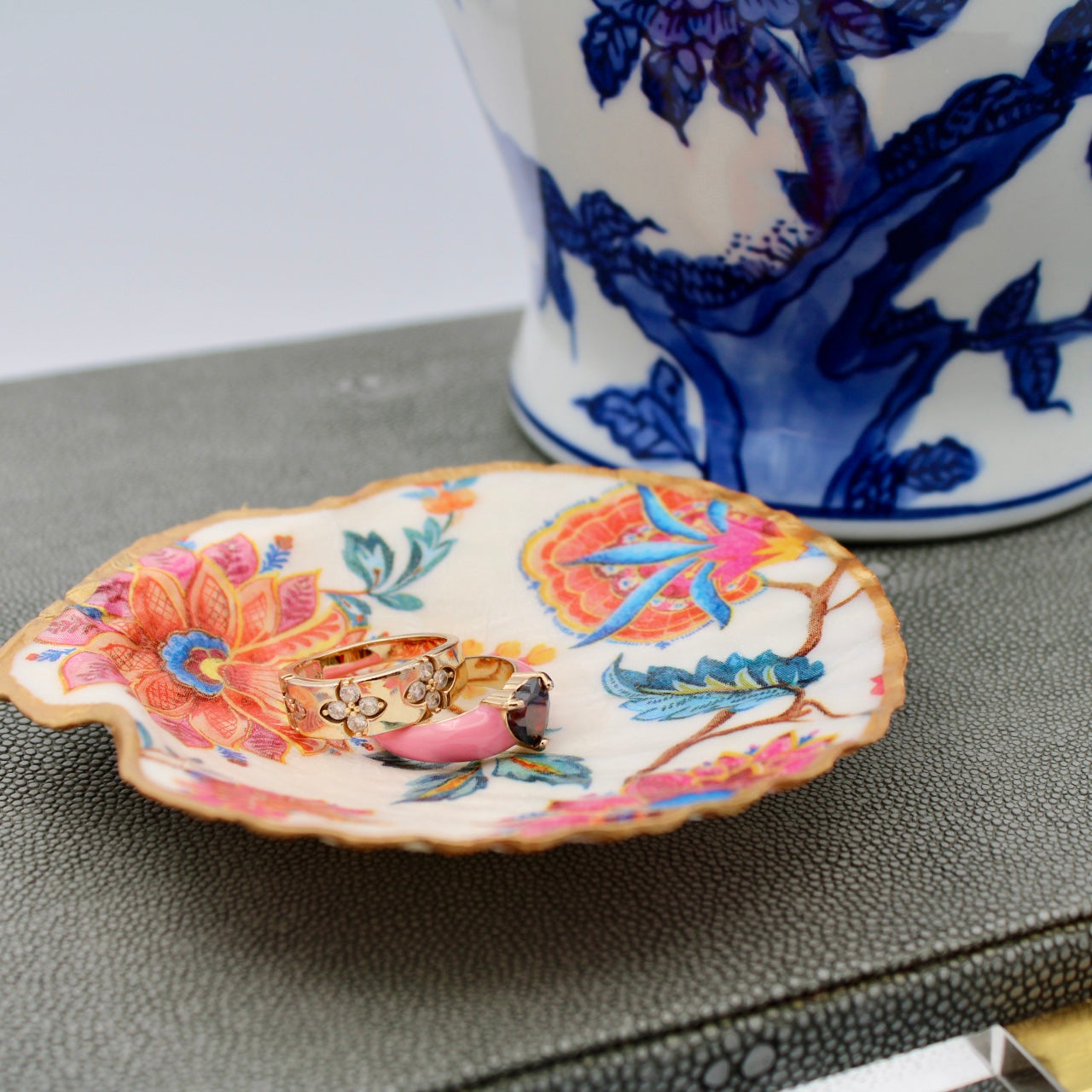 Royal Heirloom Shell