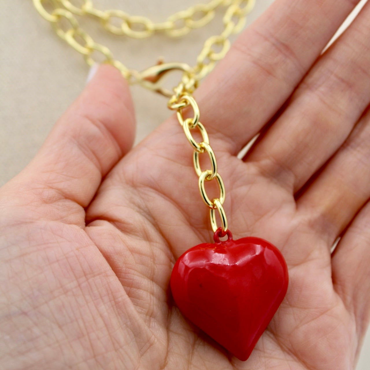Boca Heart Lariat Necklace, Red