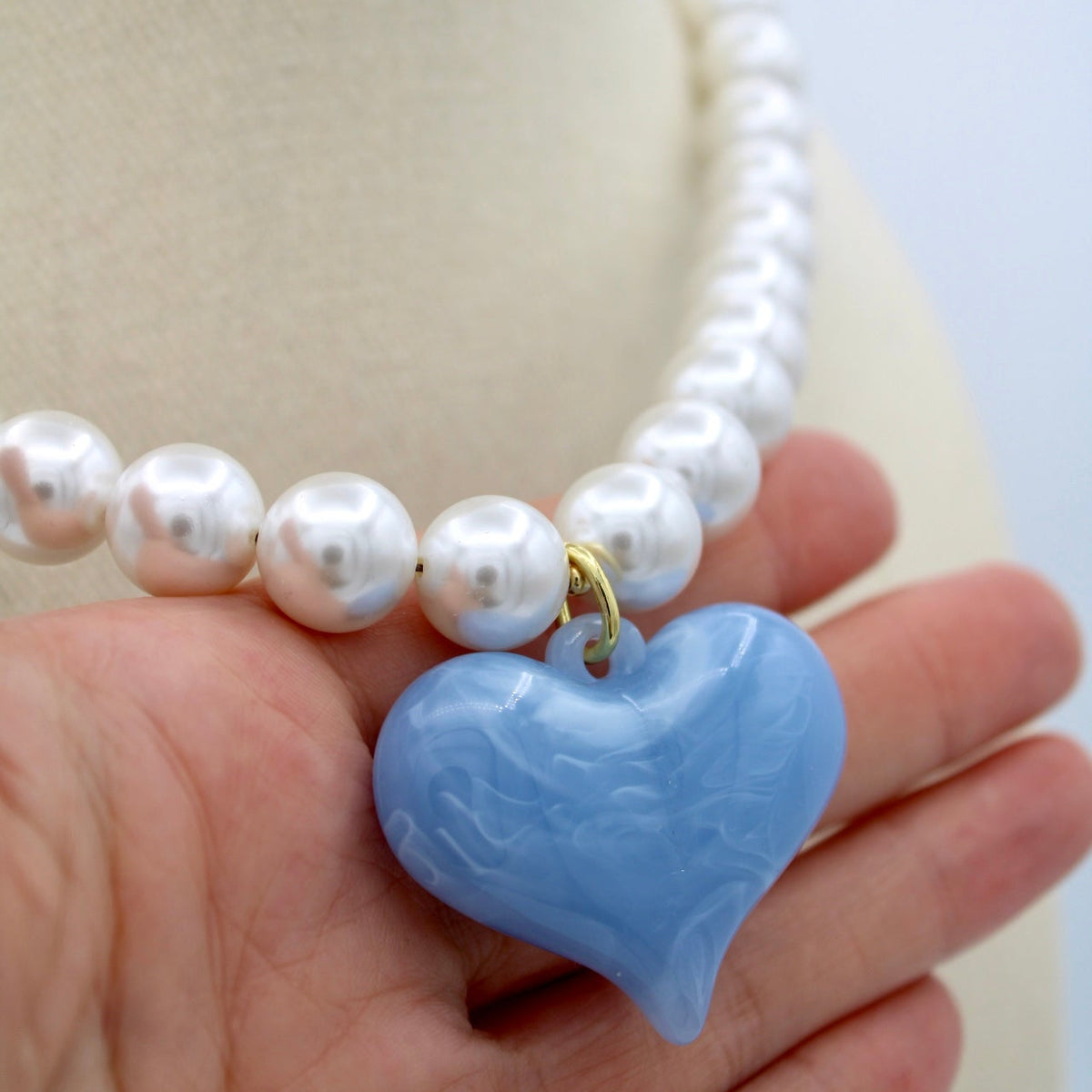 Carolina Pearl Heart Necklace, 16.5"