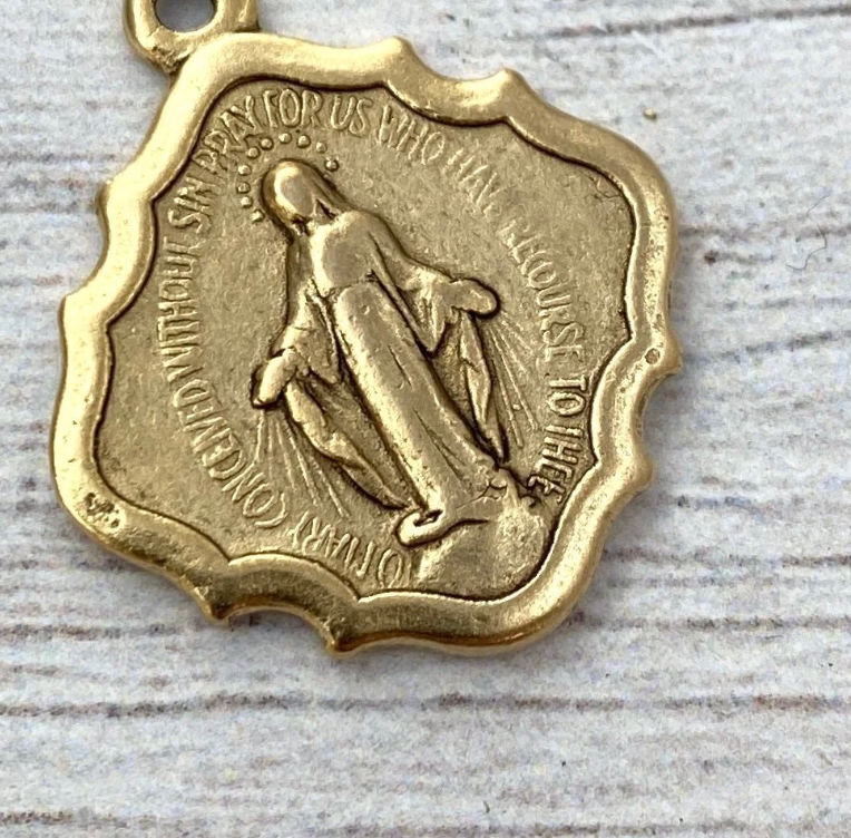 Faye Miraculous Medal Bracelet